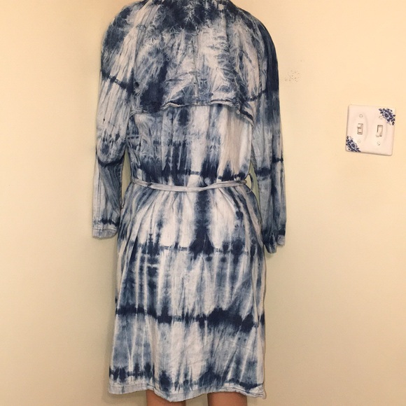 Jacket - Picture 2 of 6